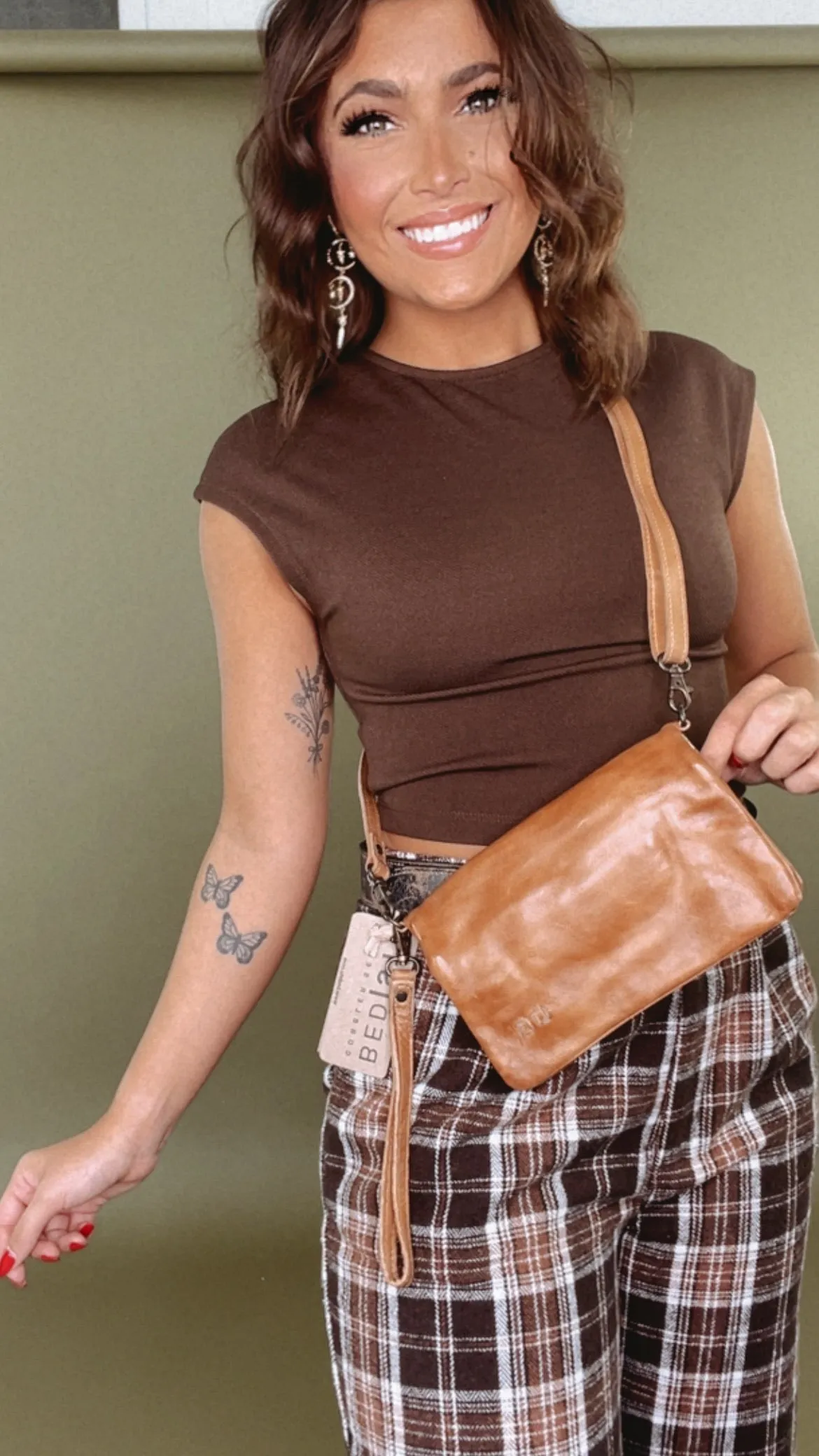 BedStu Cadence Crossbody, Tan Rustic