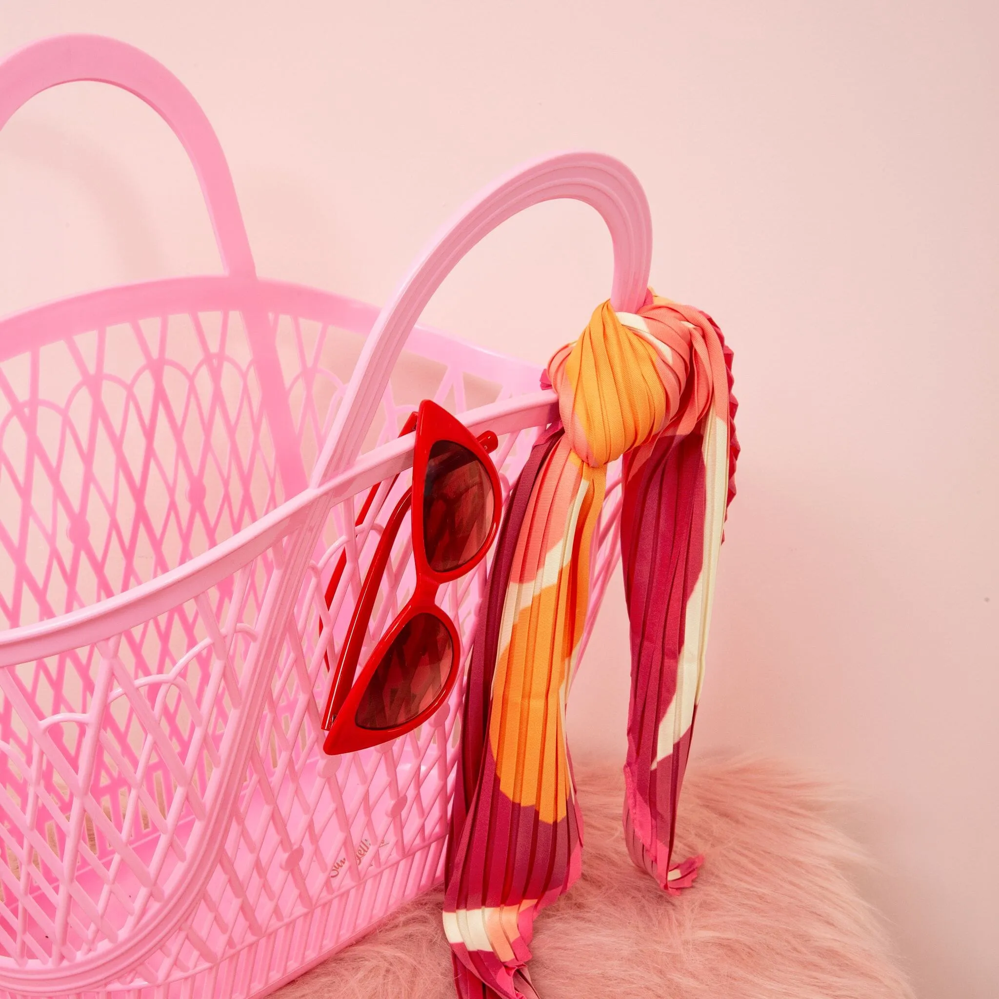 Betty Basket - Bubblegum Pink