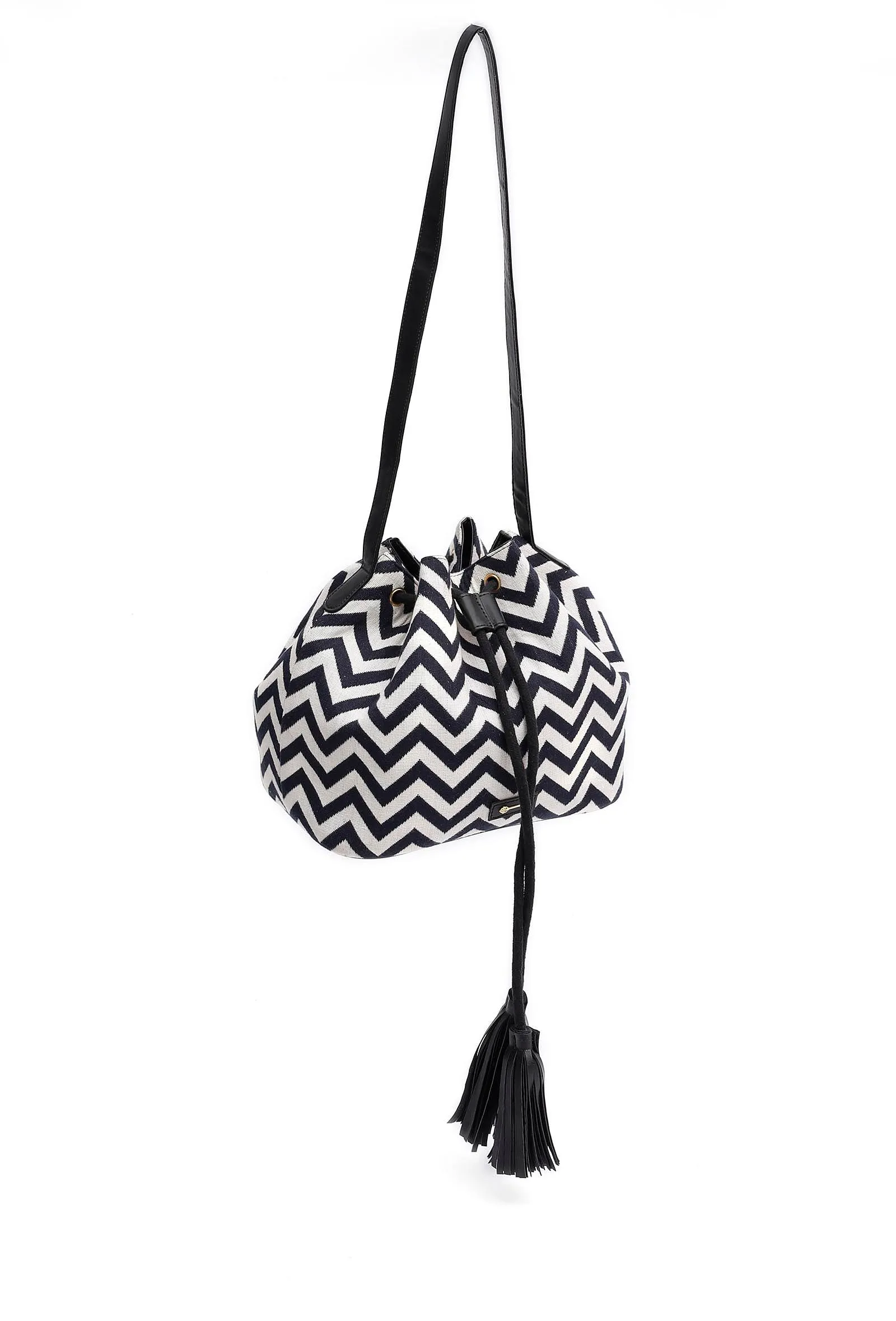 Black and White Zig Zag Jacquard Bucket Bag