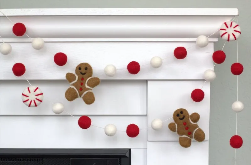 Gingerbread & Peppermint Christmas Felt Garland- Red & White