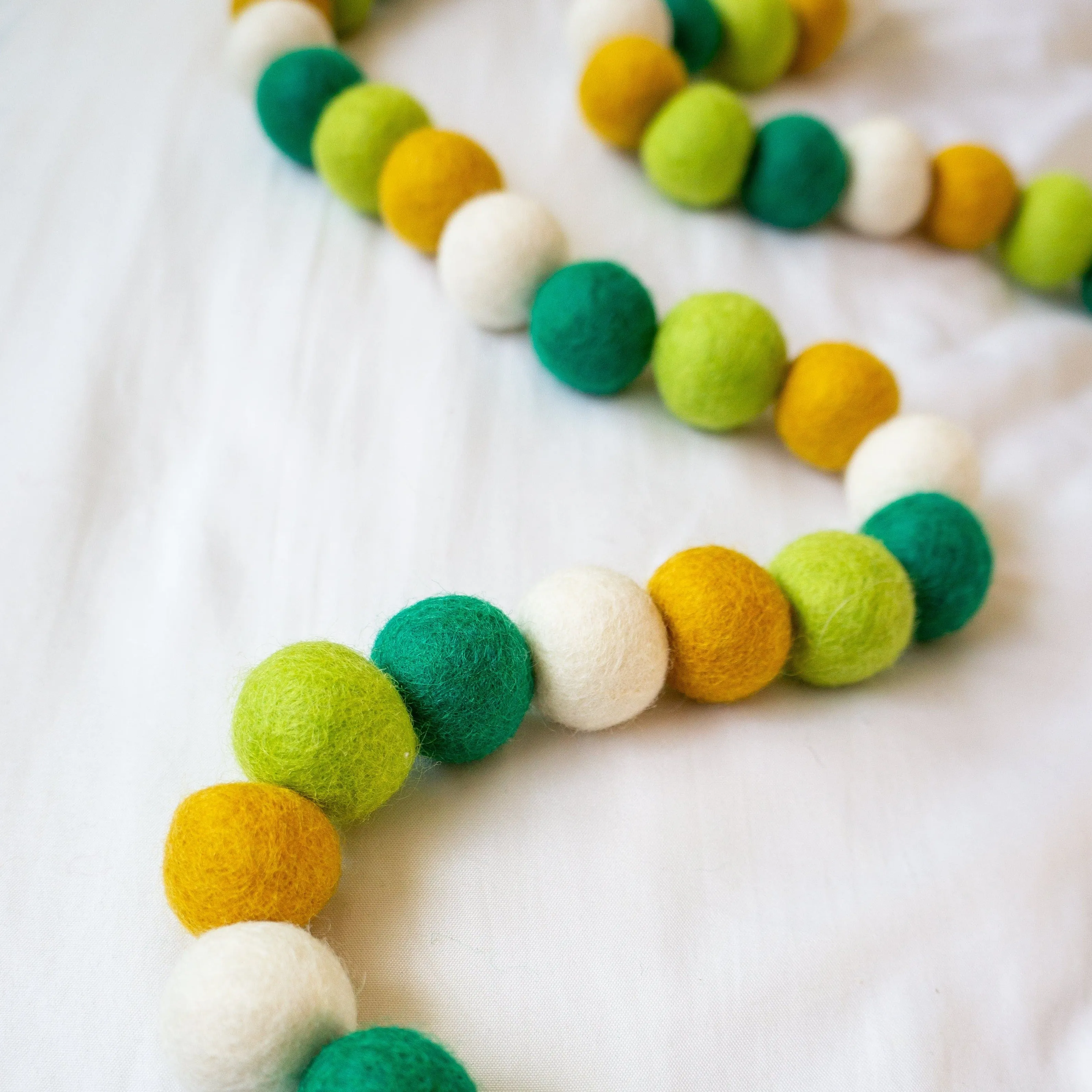 Pot of Gold St. Patrick's Day - Eco Garland